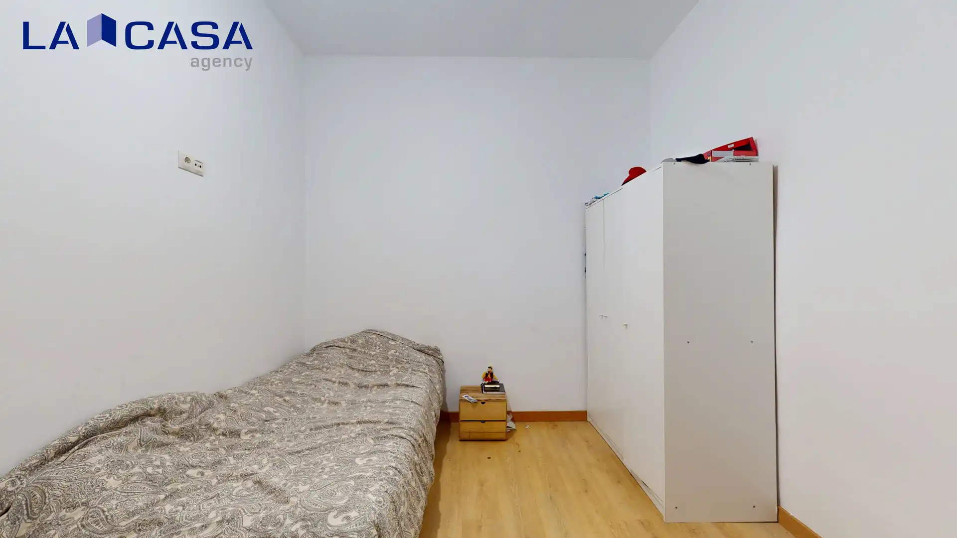 Planta baja en venta en Bilbao  con Calefacción