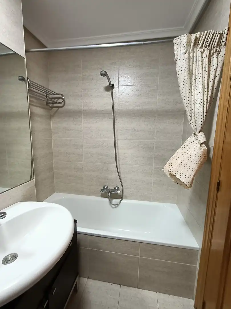Apartament amb ascensor de lloguer a Illera, imagen 16