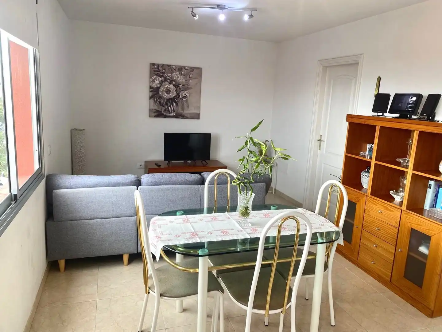 Living room of Flat for rent in Candelaria  with Furnished and Community pool