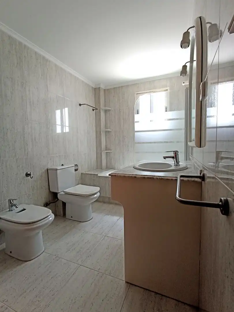 Bathroom of Flat for sale in Chiva  with Terrace