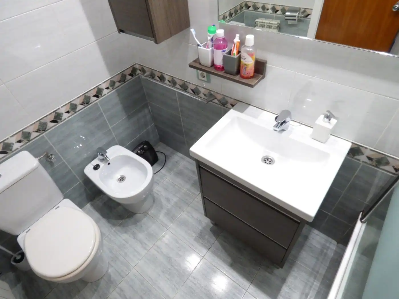 Baño de Piso en venta en Salt con Aire acondicionado, Calefacción y Terraza