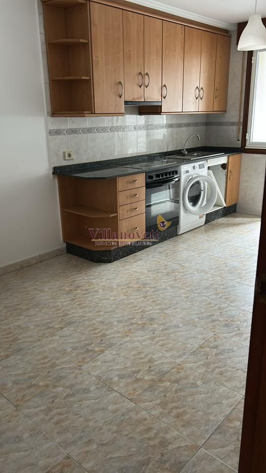 Kitchen of Apartments for rent in Vigo   with Heating and Terrace