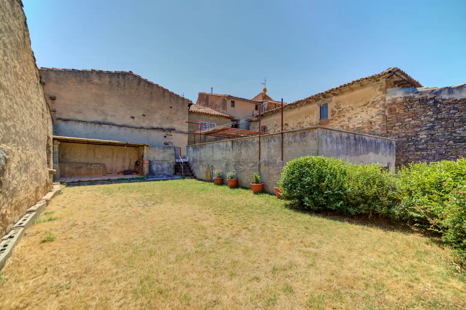Garden of Detached homes for sale in Liédena  with Heating, Terrace and Storage room