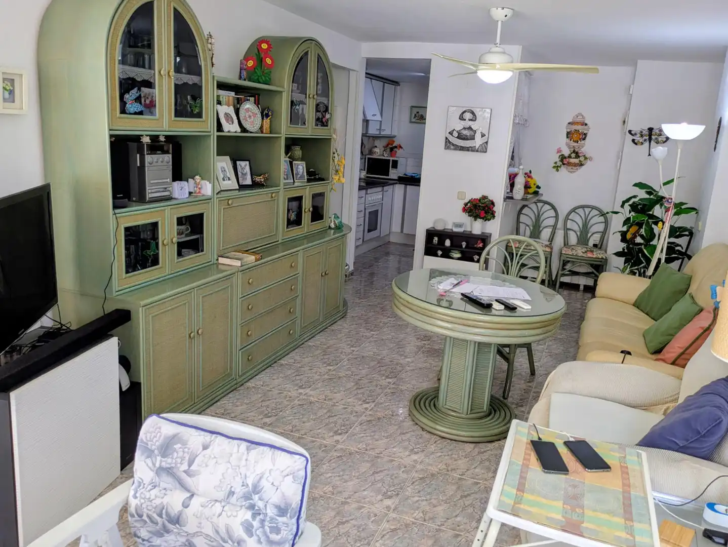 Living room of Apartments for sale in Cullera  with Terrace, Furnished and Community pool