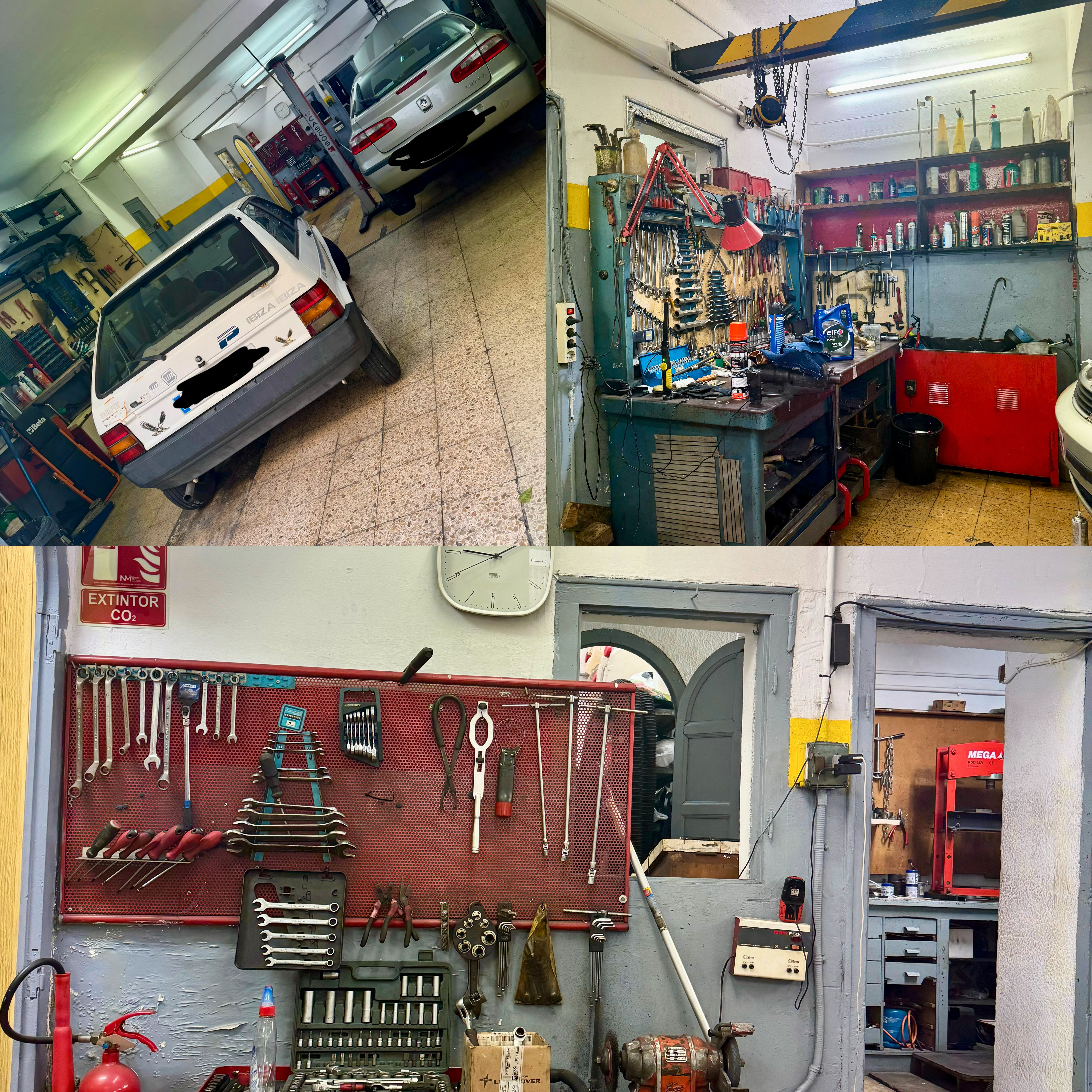 Vista exterior de Local en venda en Sant Joan Despí amb Moblat