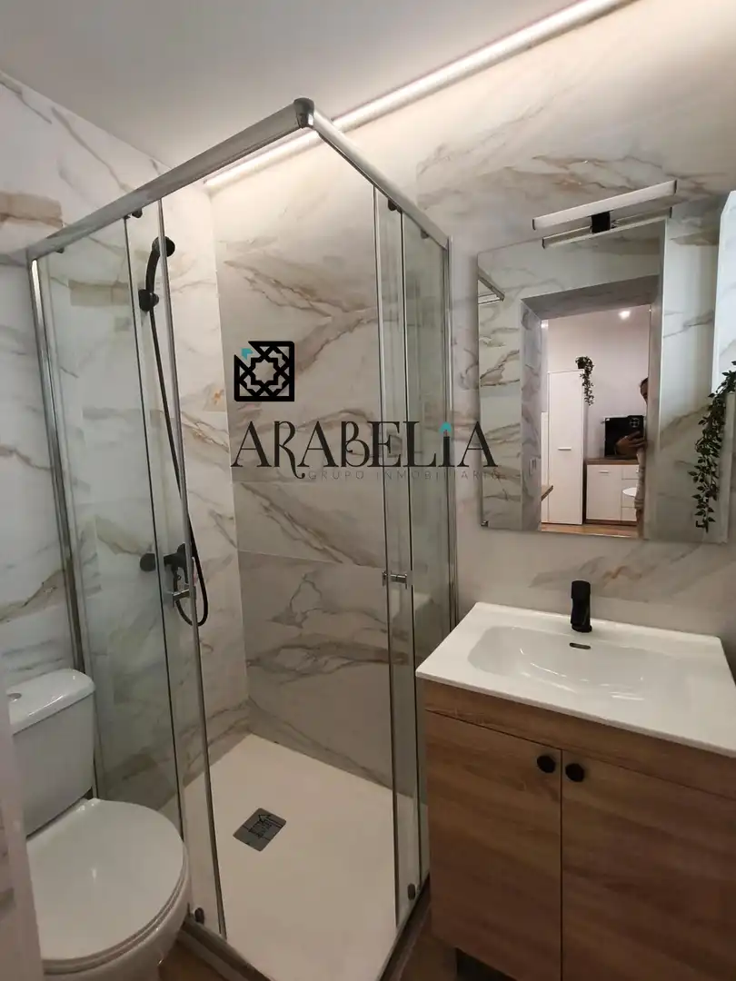 Bathroom of Study for sale in Córdoba  with Air Conditioner