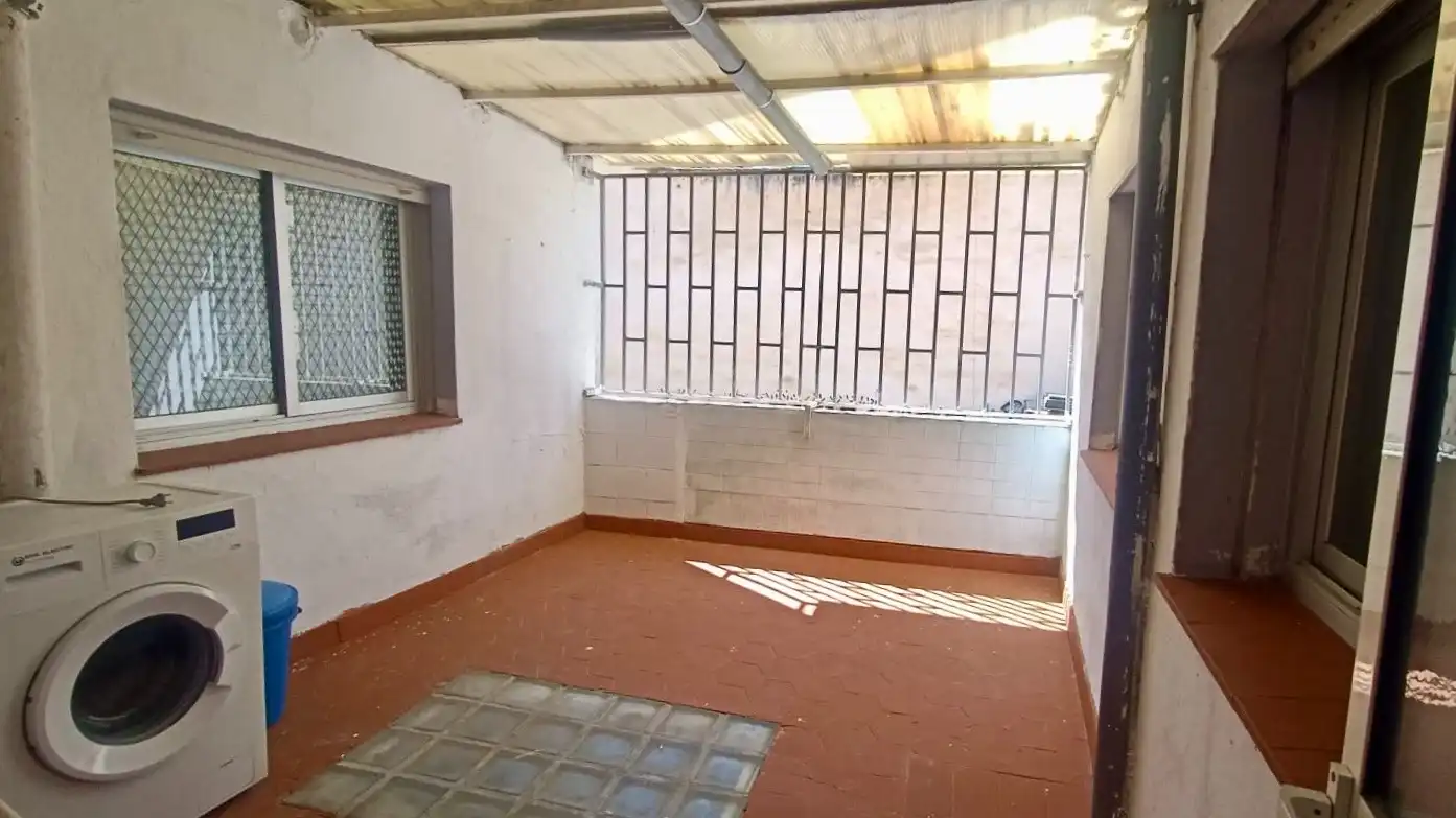 Flat for rent in Granada  with Parquet flooring, Terrace and Furnished