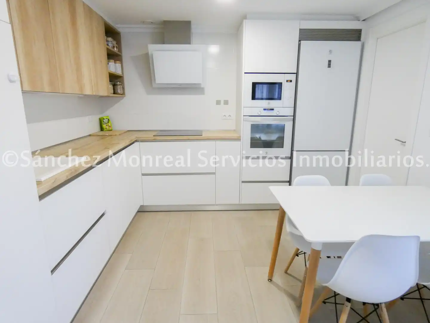 Cocina de Casa o chalet en venta en Alcázar de San Juan con Aire acondicionado, Calefacción y Trastero