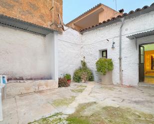 Vista exterior de Casa adosada en venda en Costitx amb Terrassa i Balcó