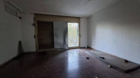 Photo 3 of Flat for sale in Calle América, Can Parellada, Terrassa