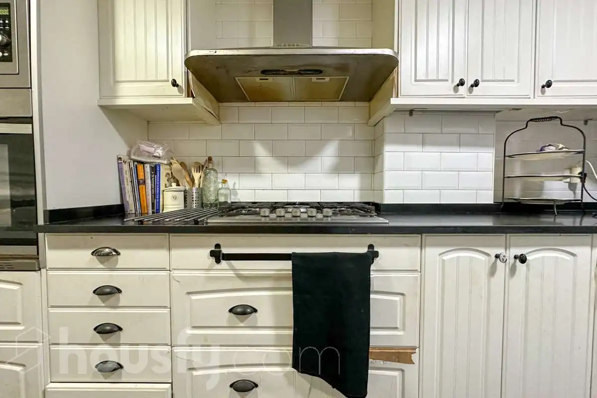 Kitchen of Houses for sale in Aranjuez  with Air Conditioner, Heating and Private garden