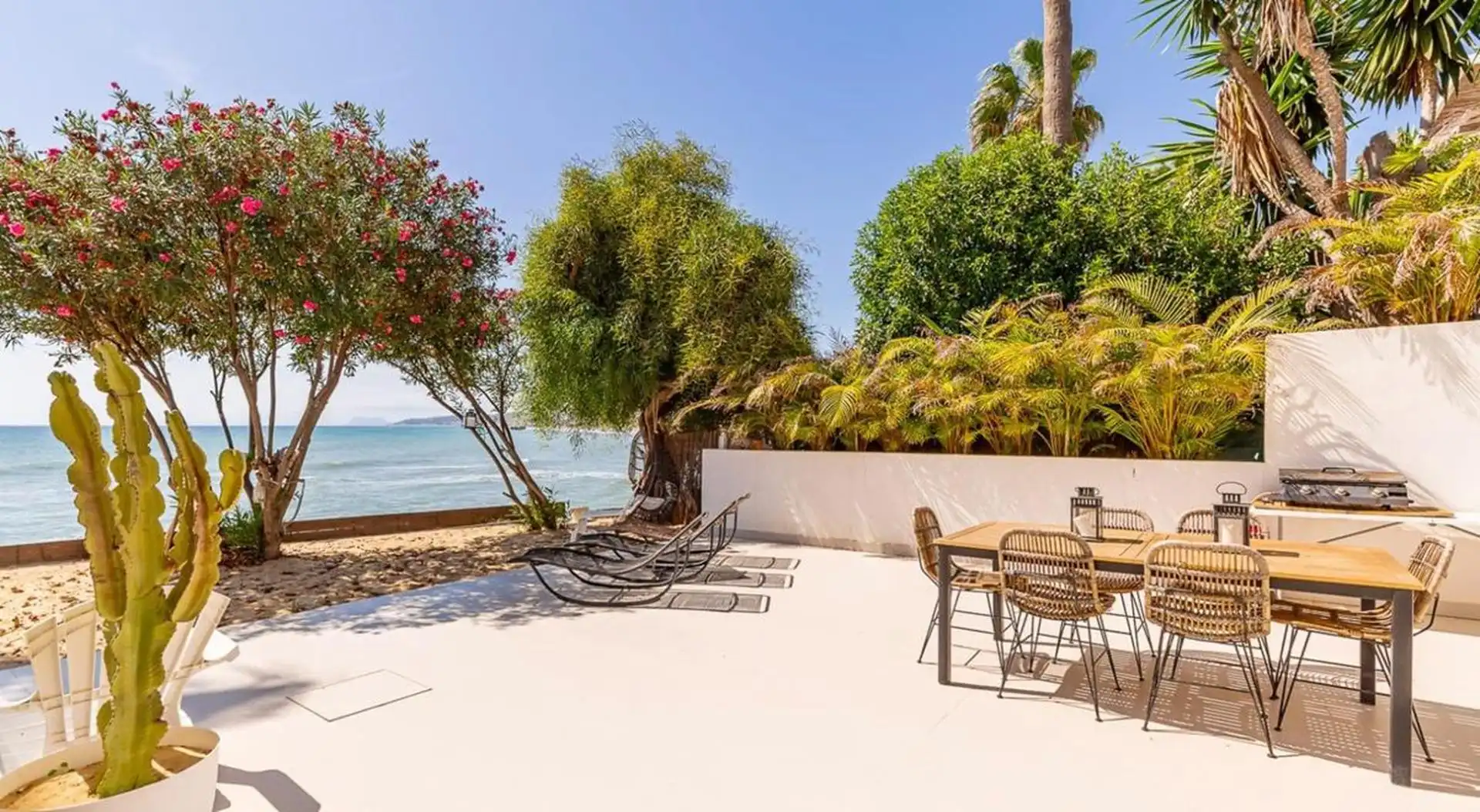 Terrassa de Casa o xalet en venda en Estepona amb Aire condicionat, Jardí privat i Terrassa