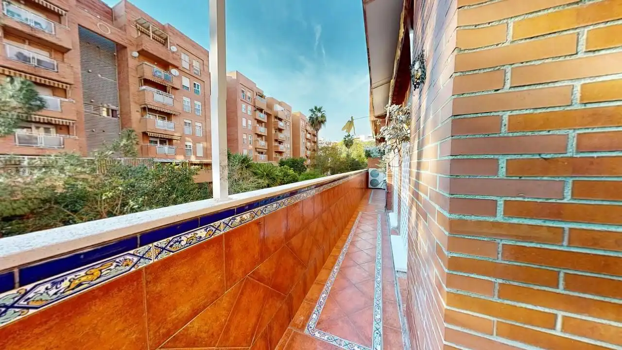 Exterior view of Flat for sale in Sevilla  with Air Conditioner, Heating and Terrace