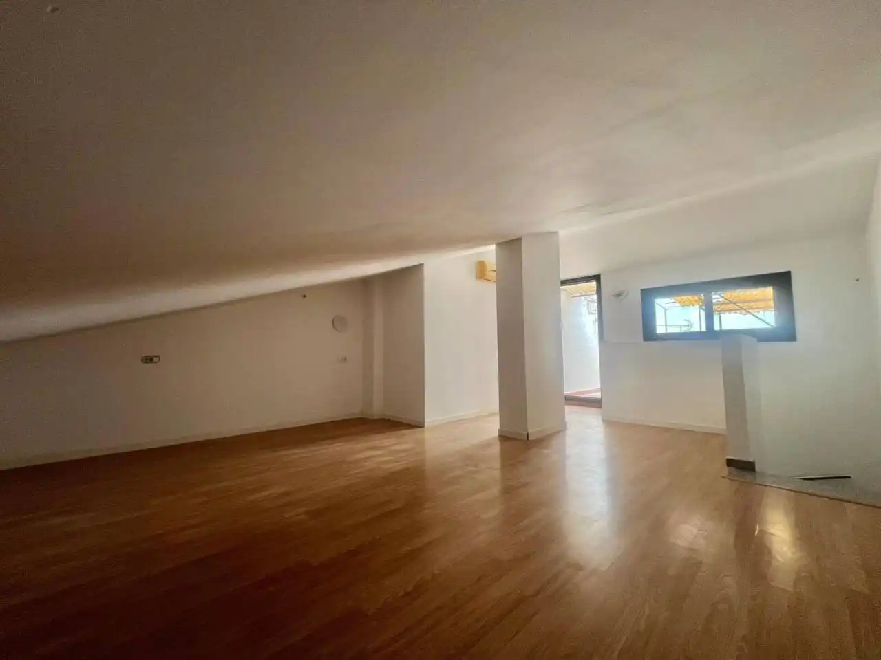 Flat for sale in Tordera  with Air Conditioner, Heating and Parquet flooring