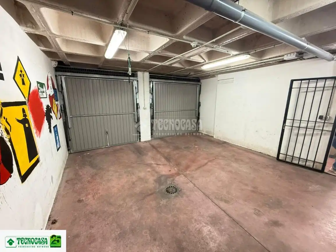 Parking of Flat for sale in Ciudad Real  with Air Conditioner and Heating