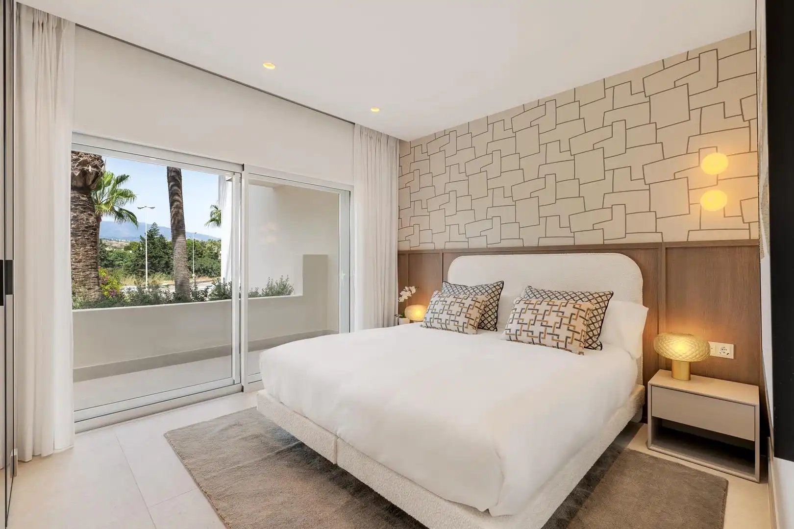 Bedroom of Apartments for sale in Estepona  with Air Conditioner, Terrace and Storage room