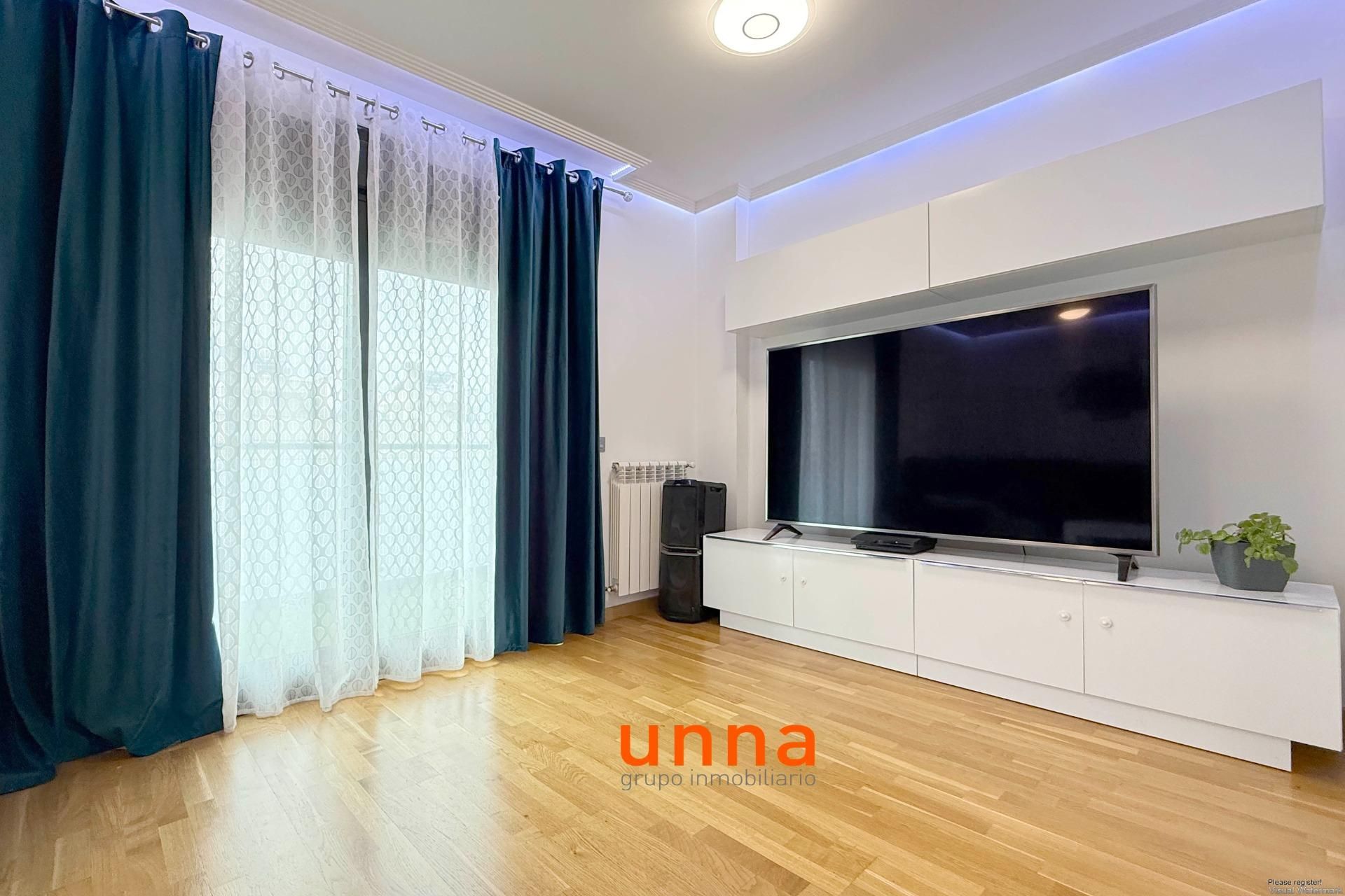 Sala d'estar de Pis en venda en Móstoles amb Aire condicionat, Calefacció i Terrassa