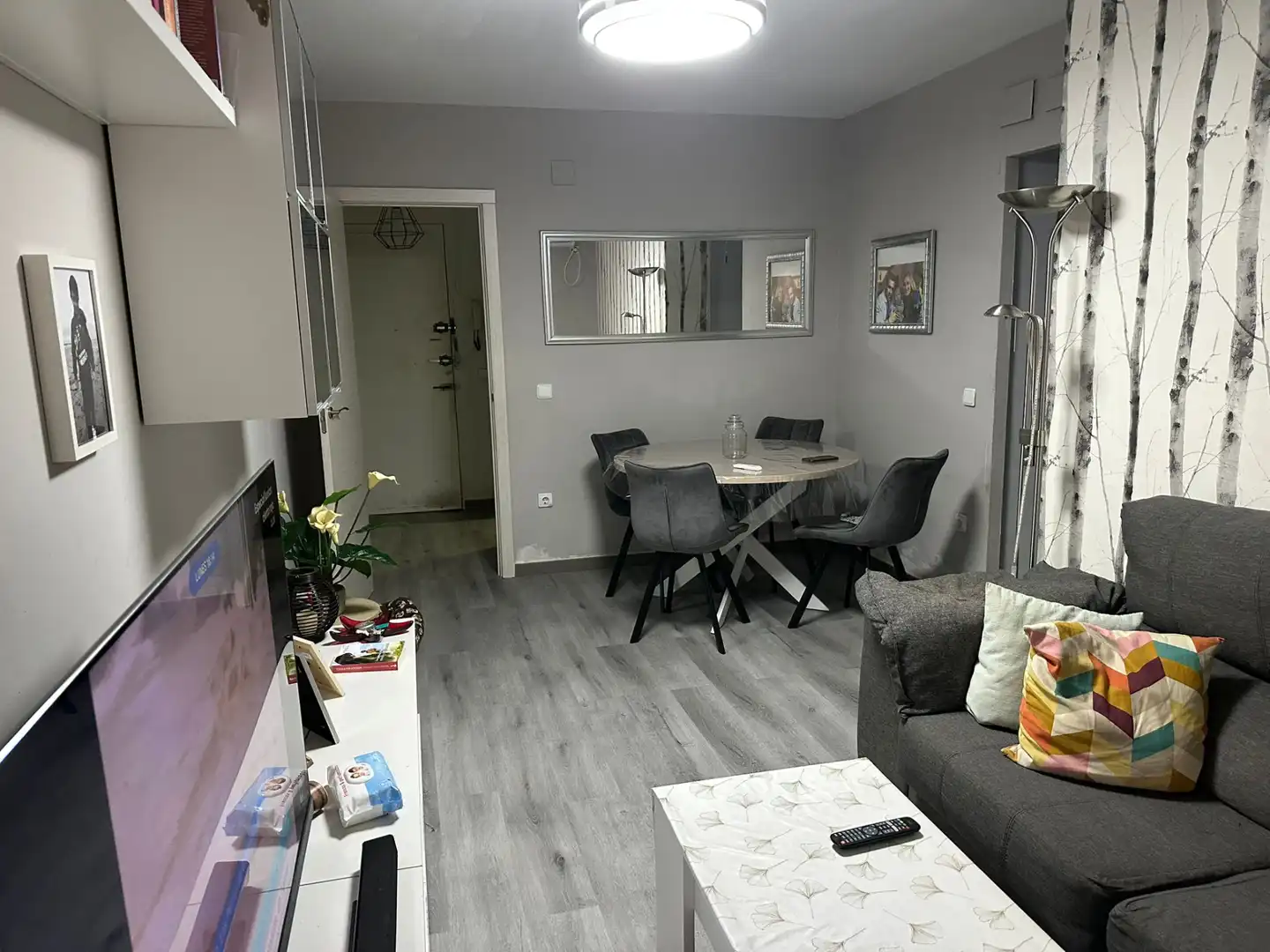 Sala de estar de Piso en venta en Sevilla con Aire acondicionado y Amueblado