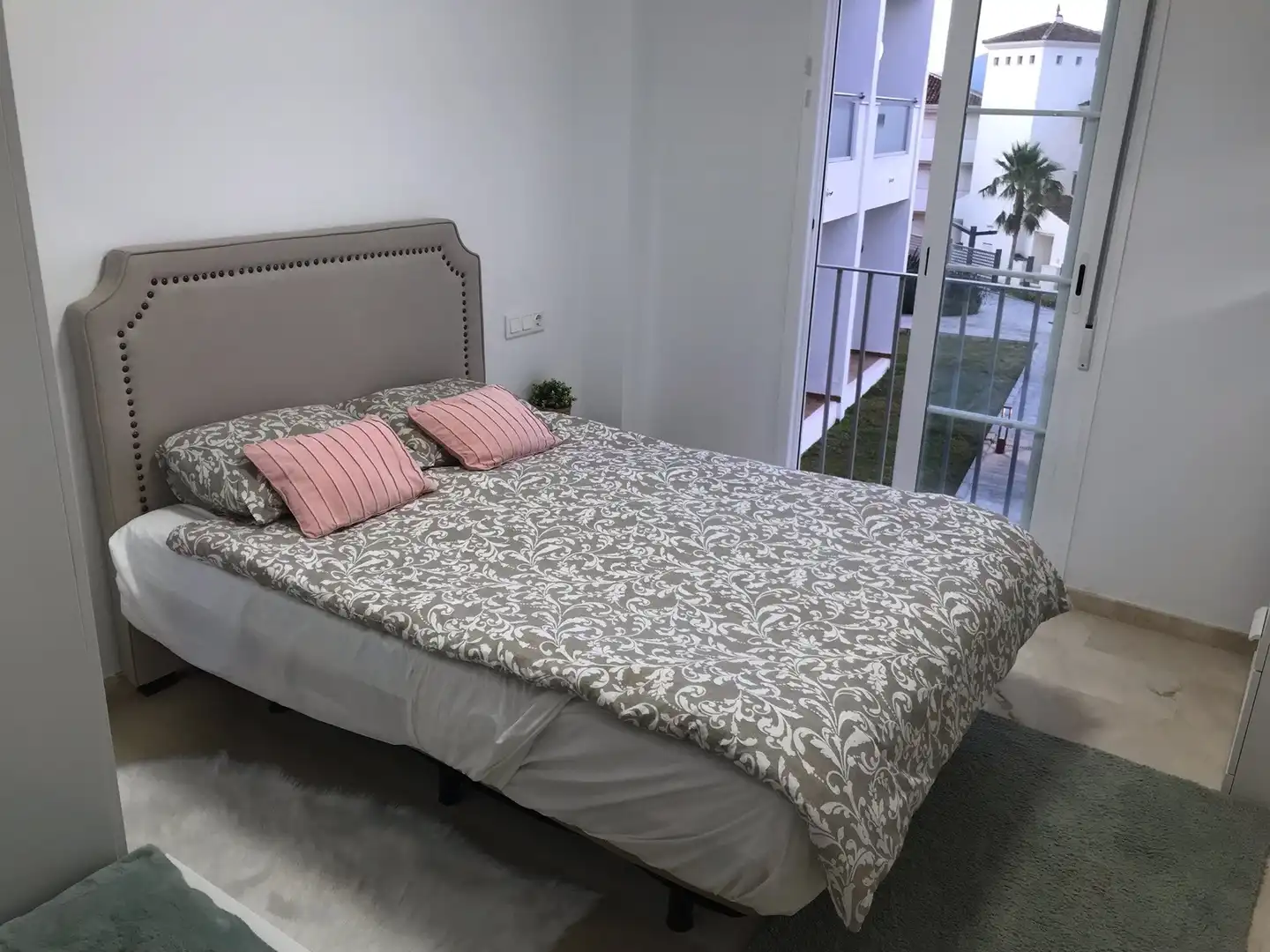 Schlafzimmer von Wohnungen zum Verkauf in Manilva mit Klimaanlage, Terrasse und Abstellraum