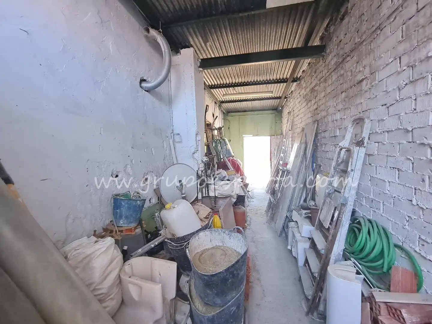 Nave industrial en venta en Santiponce