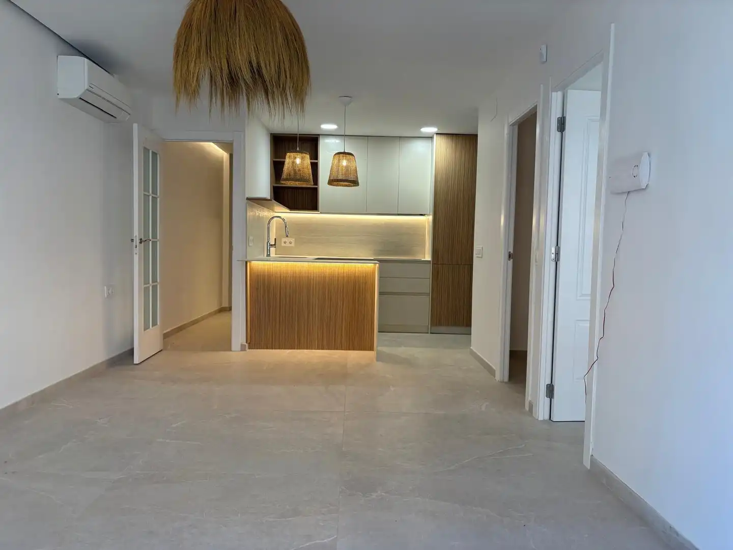 Piso con terraza en venta en Carrer ROGER DE FLOR, imagen 4