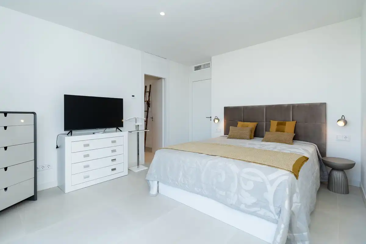 Ático con terraza en venta en Paseo Jesús Santos Rein 5, imagen 5