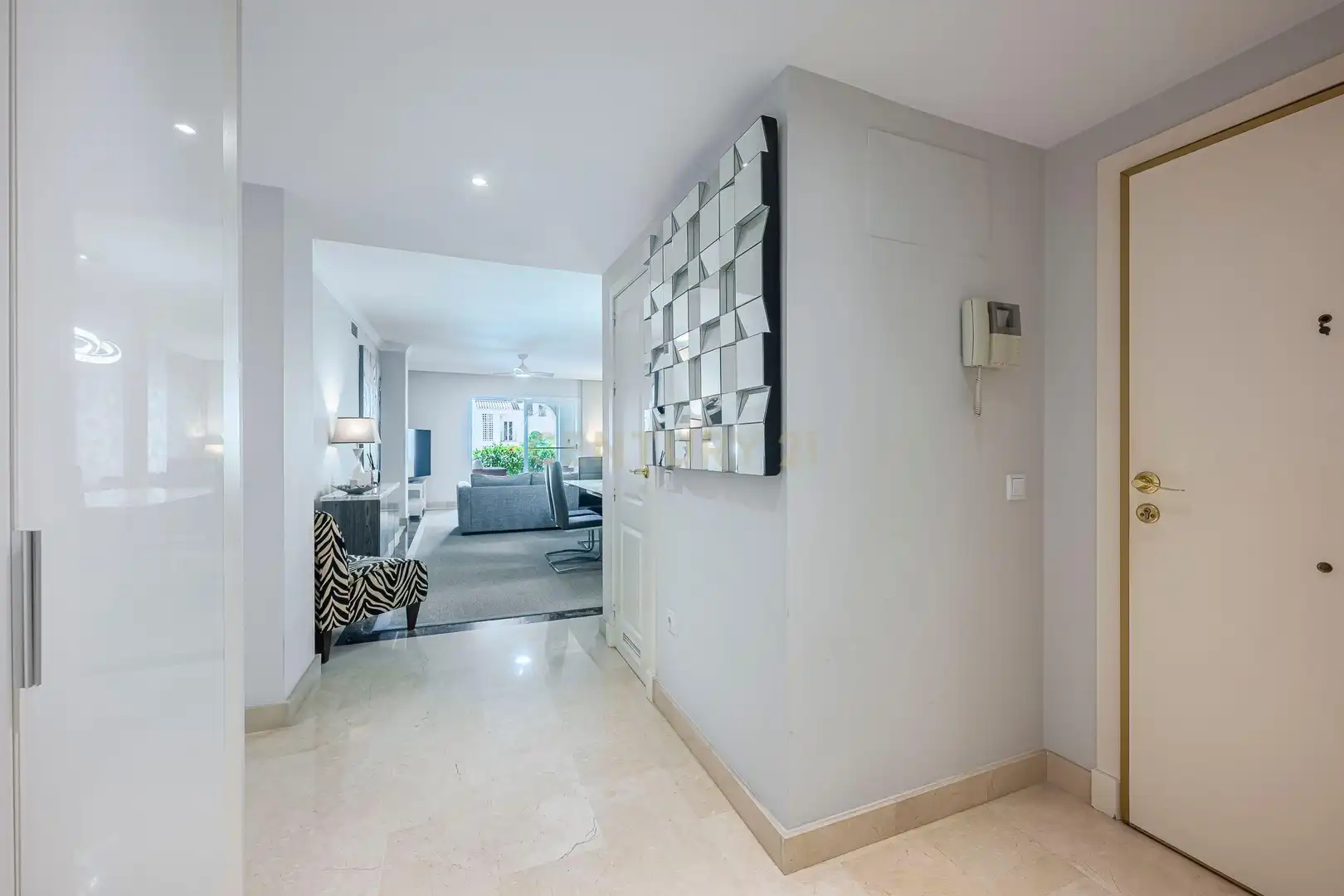 Apartamento en venta en Marbella con Aire acondicionado, Jardín privado y Trastero