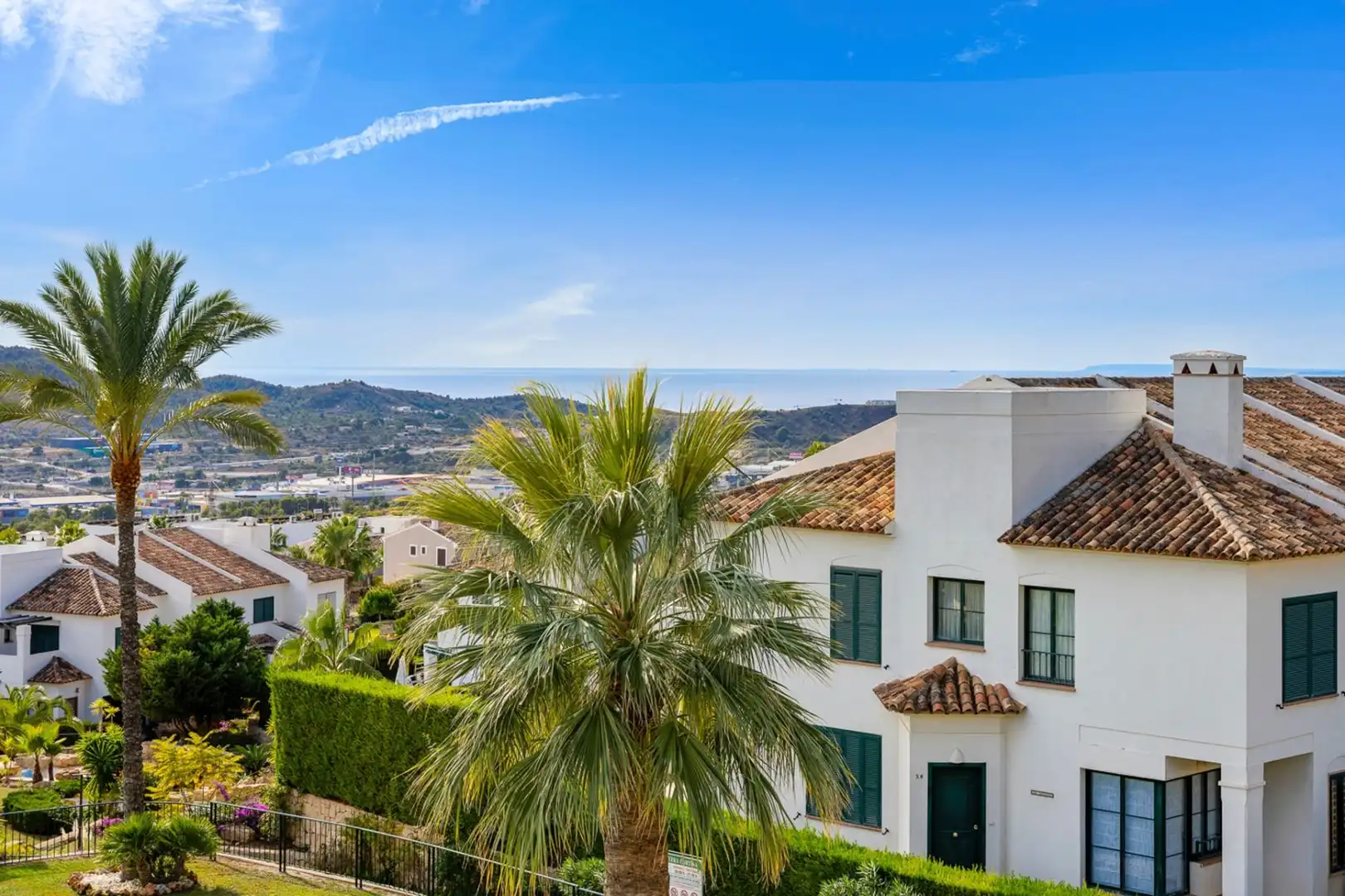 Apartment with pool for sale in Golf Bahía, imagen 5