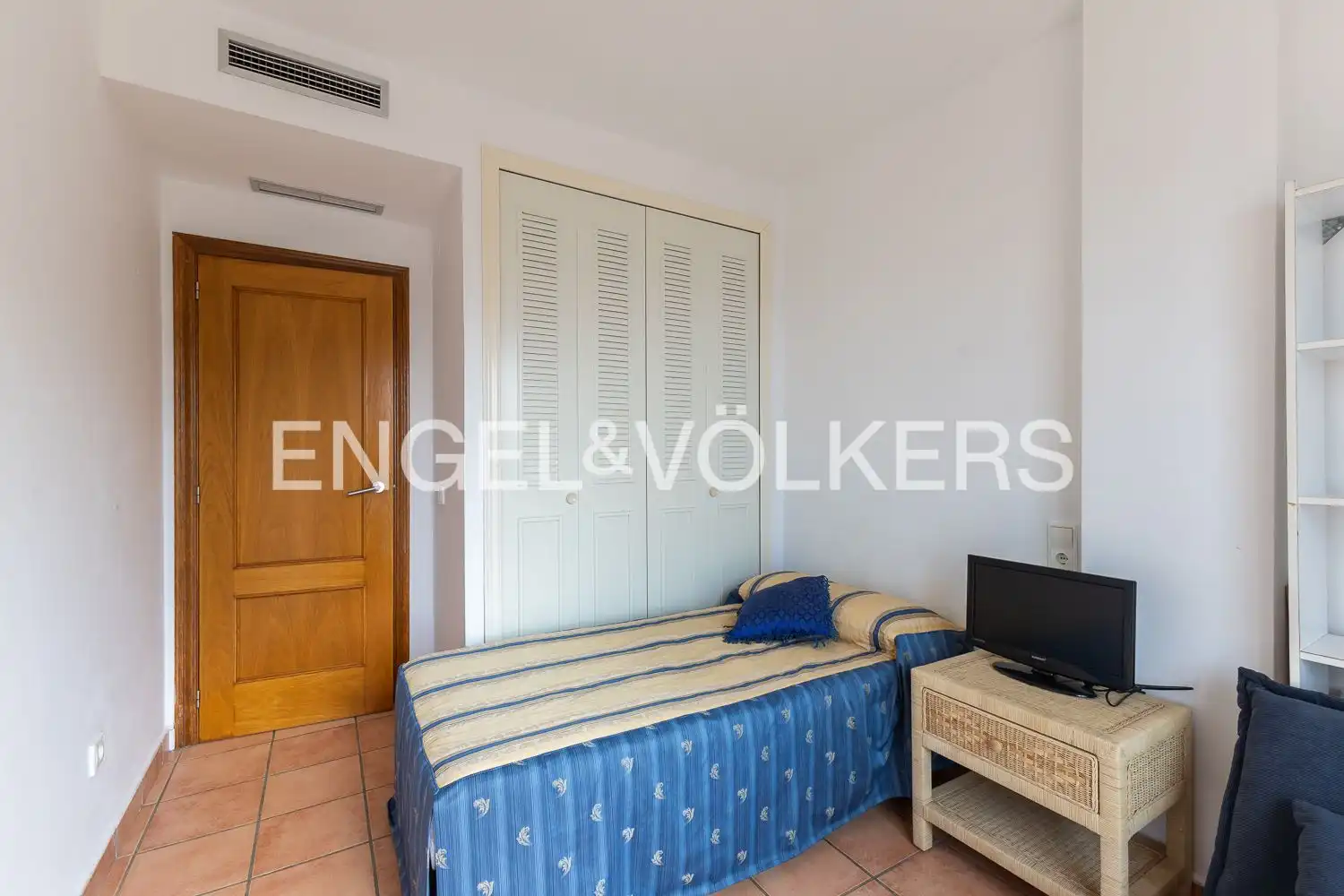 Habitación de Casa o chalet en venta en Cullera con Aire acondicionado, Calefacción y Jardín privado