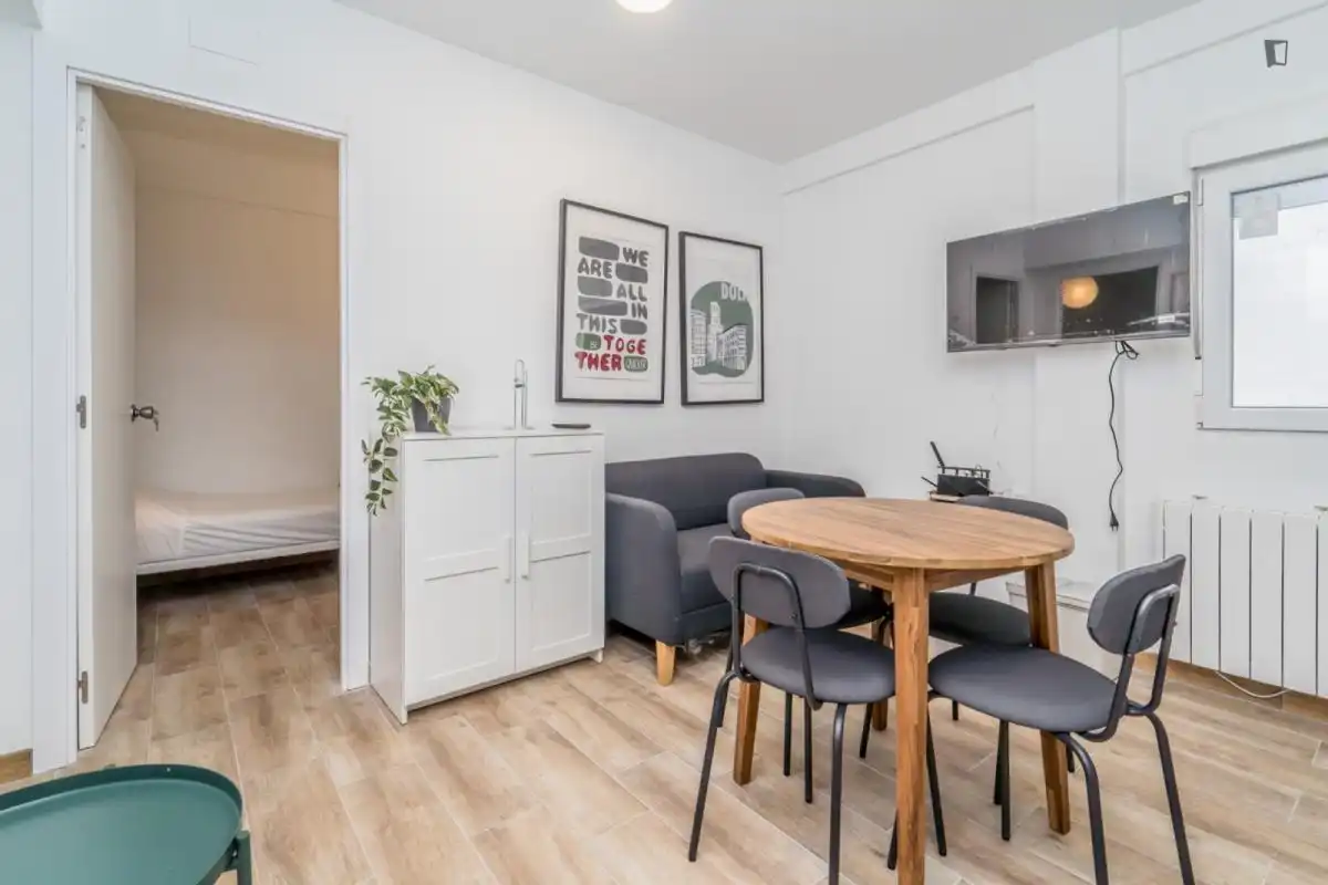 Room in Rondilla