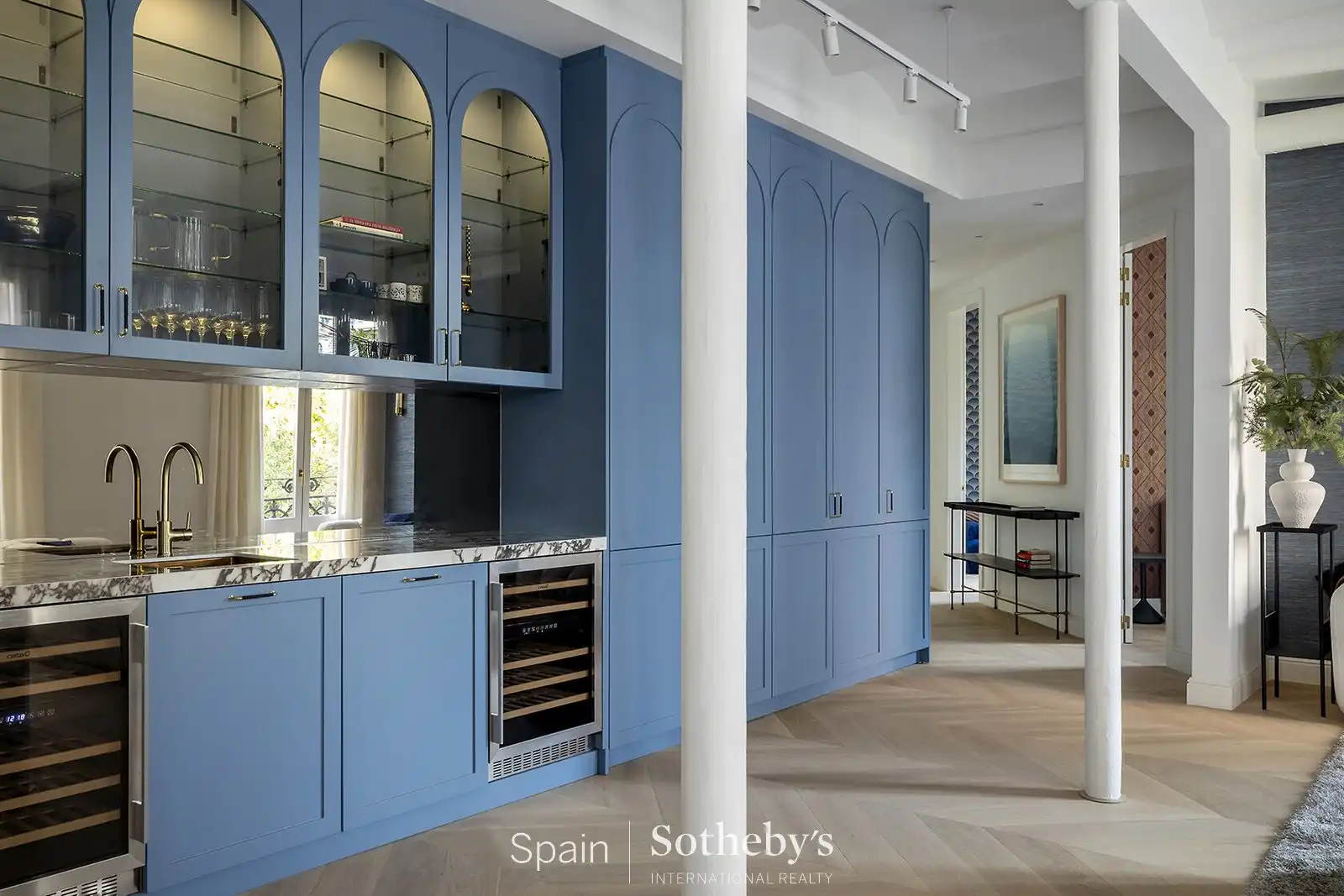 Cocina de Apartamento en venta en Barcelona con Aire acondicionado y Terraza