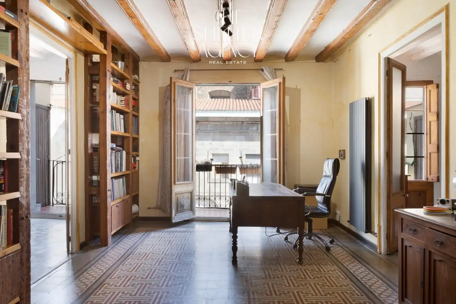 Ático en venta en Barcelona con Calefacción, Trastero y Balcón
