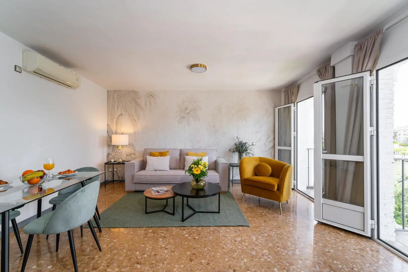Piso con terraza en alquiler en Calle Betis, imagen 68