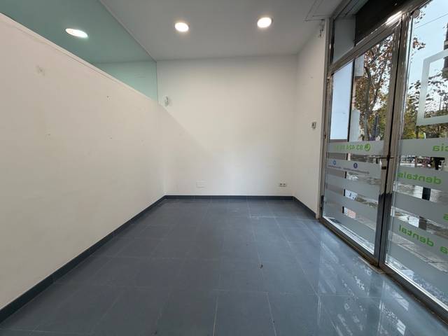 Local comercial en Alquiler en Carrer del Callao en Hostafrancs