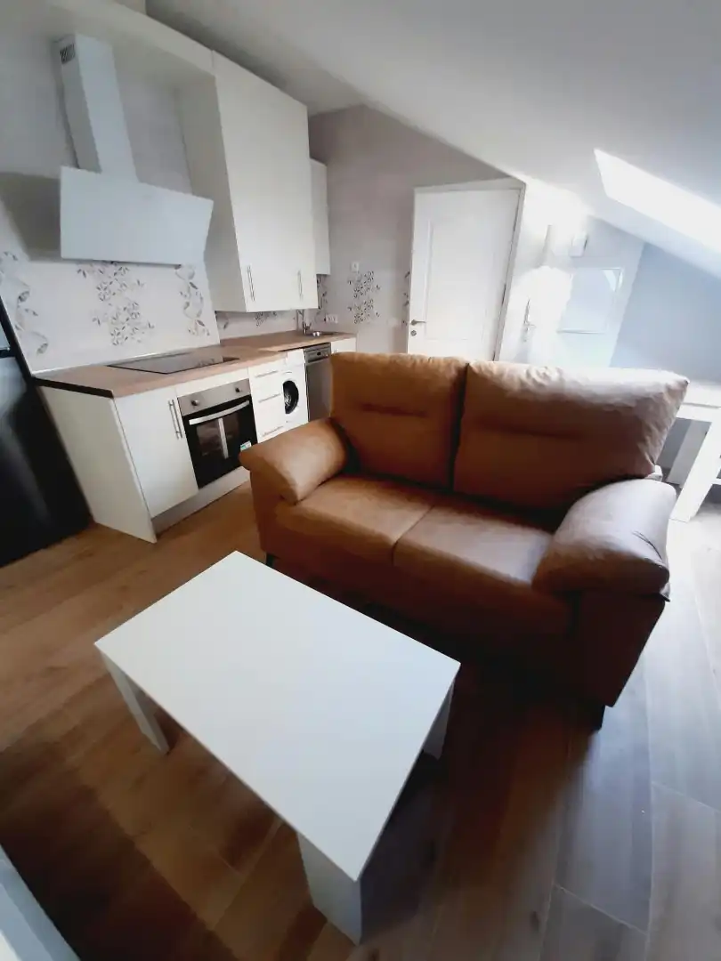 Sala de estar de Apartamento de alquiler en Úbeda con Aire acondicionado y Amueblado