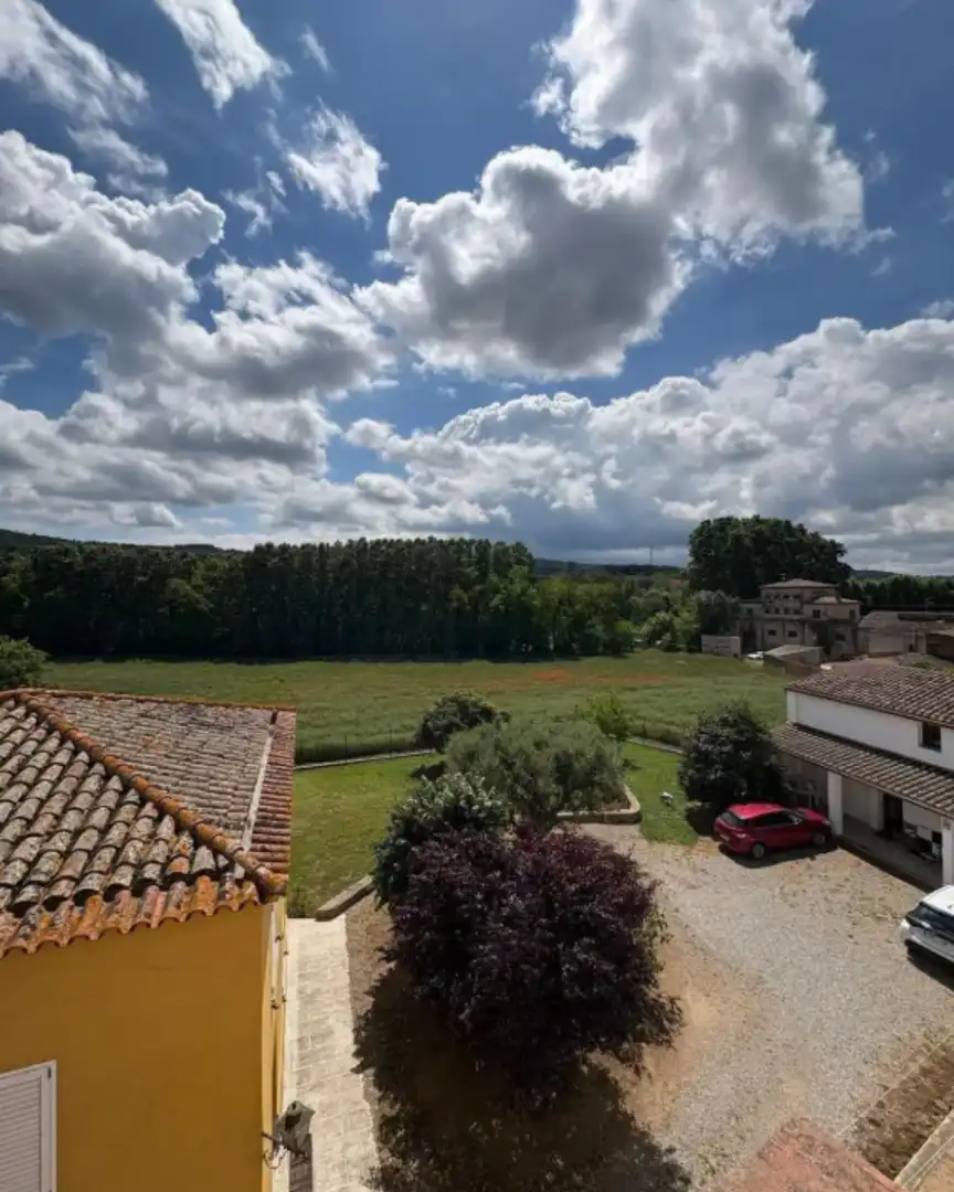 Garden of Flat for rent in Quart  with Heating