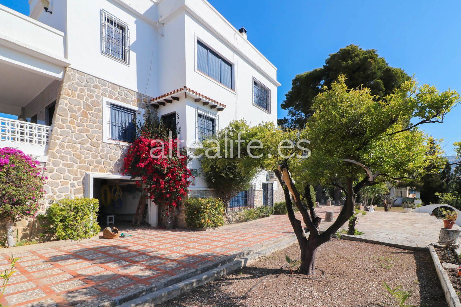 Exterior view of House or chalet for sale in Altea  with Air Conditioner, Terrace and Swimming Pool