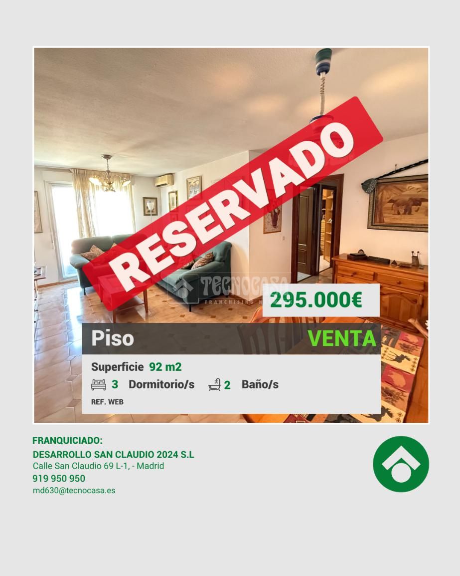 Bedroom of Flat for sale in  Madrid Capital  with Air Conditioner