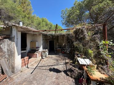 Casa rustica con piscina in vendita a Cami de La Pedrera