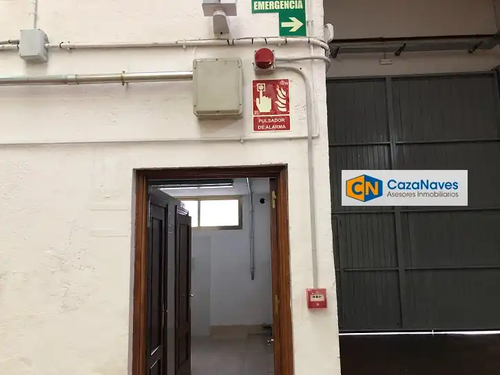 Nau industrial de lloguer en Fuenlabrada
