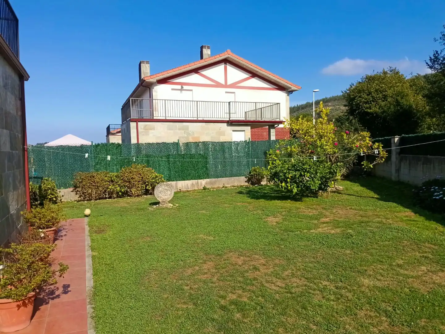 Garden of Houses for sale in Voto, Cantabria