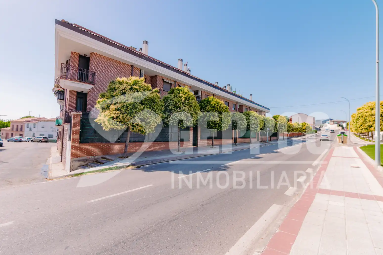 Vista exterior de Casa o xalet en venda en Santa Cruz del Retamar amb Aire condicionat, Calefacció i Terrassa