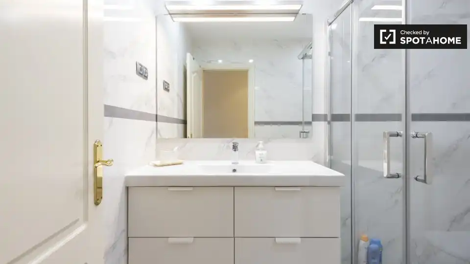 Habitación en Castellana
