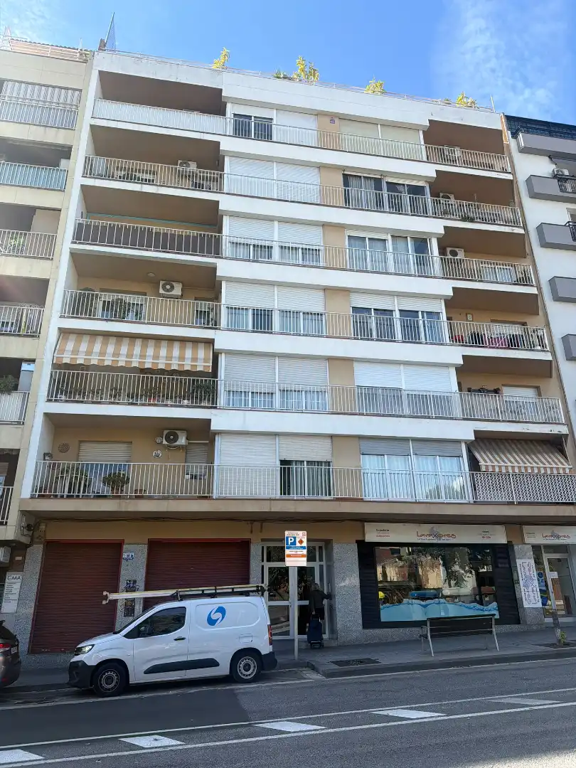 Gewerbefläche zum Verkauf in Avinguda de Barcelona, imagen 2
