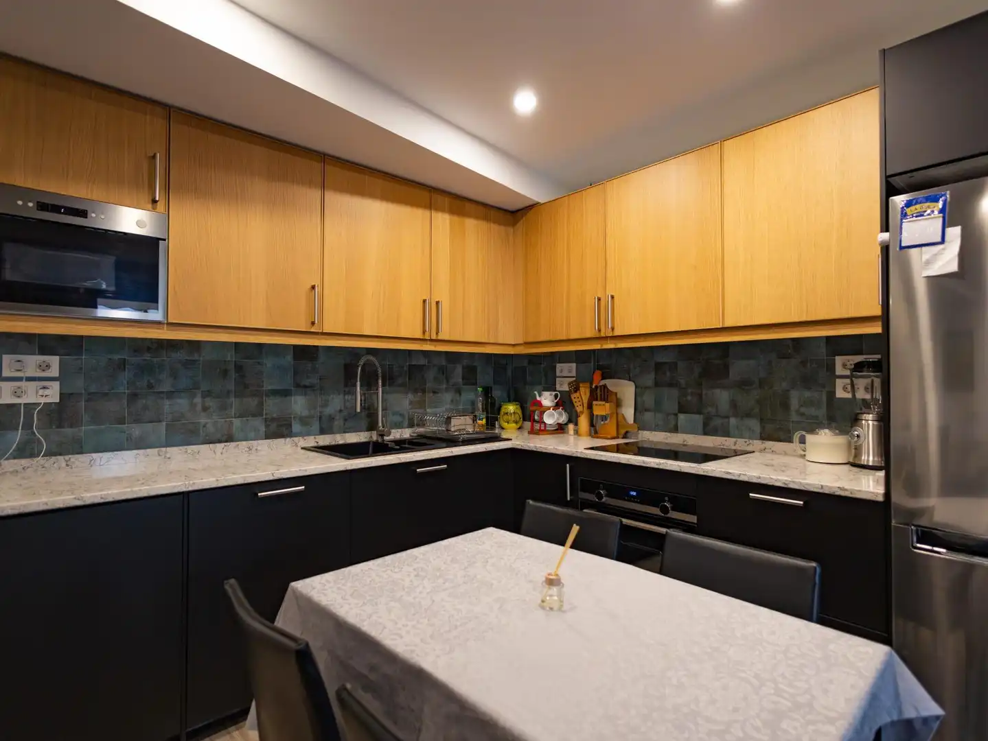 Cuina de Apartament en venda en Madrid amb Aire condicionat i Terrassa