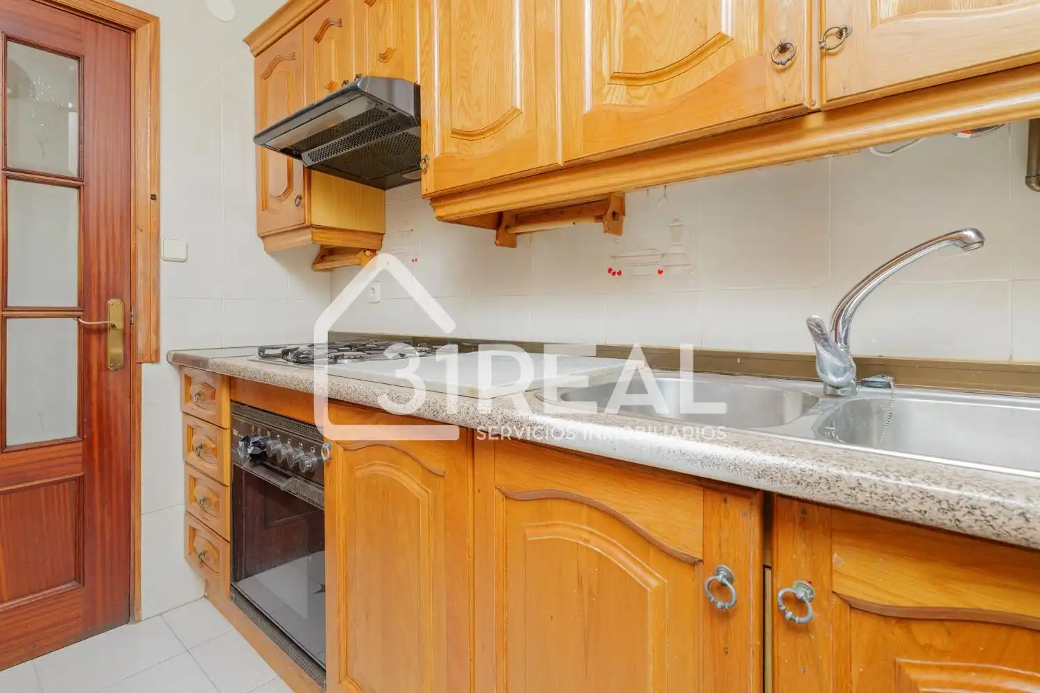 Cocina de Piso en venta en Madrid con Calefacción, Parquet y Terraza