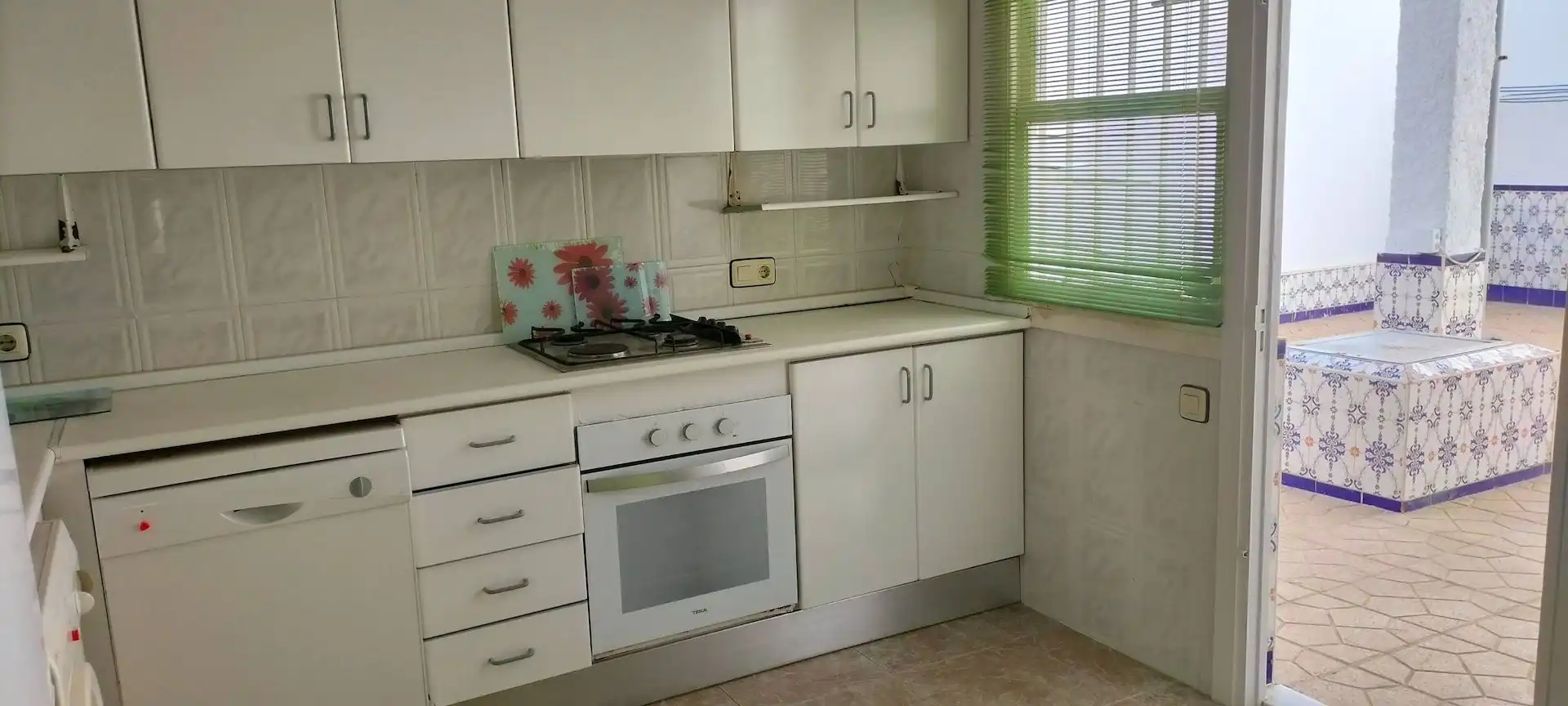 Cuina de Finca rústica en venda en Pilar de la Horadada amb Moblat