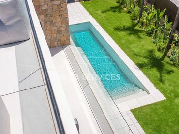Villa con piscina in affitto a Roca Llisa