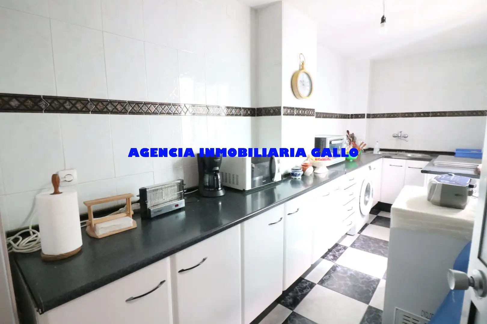 Kitchen of Detached homes for sale in Sevilla  with Air Conditioner and Storage room
