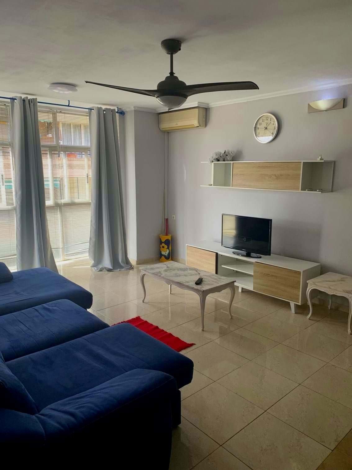 Sala de estar de Piso de alquiler en Alicante / Alacant con Amueblado